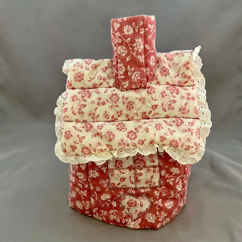 Vintage Tissue Box Cover Quilted Cottage Floral Lace Trim Mauve Pink Cream